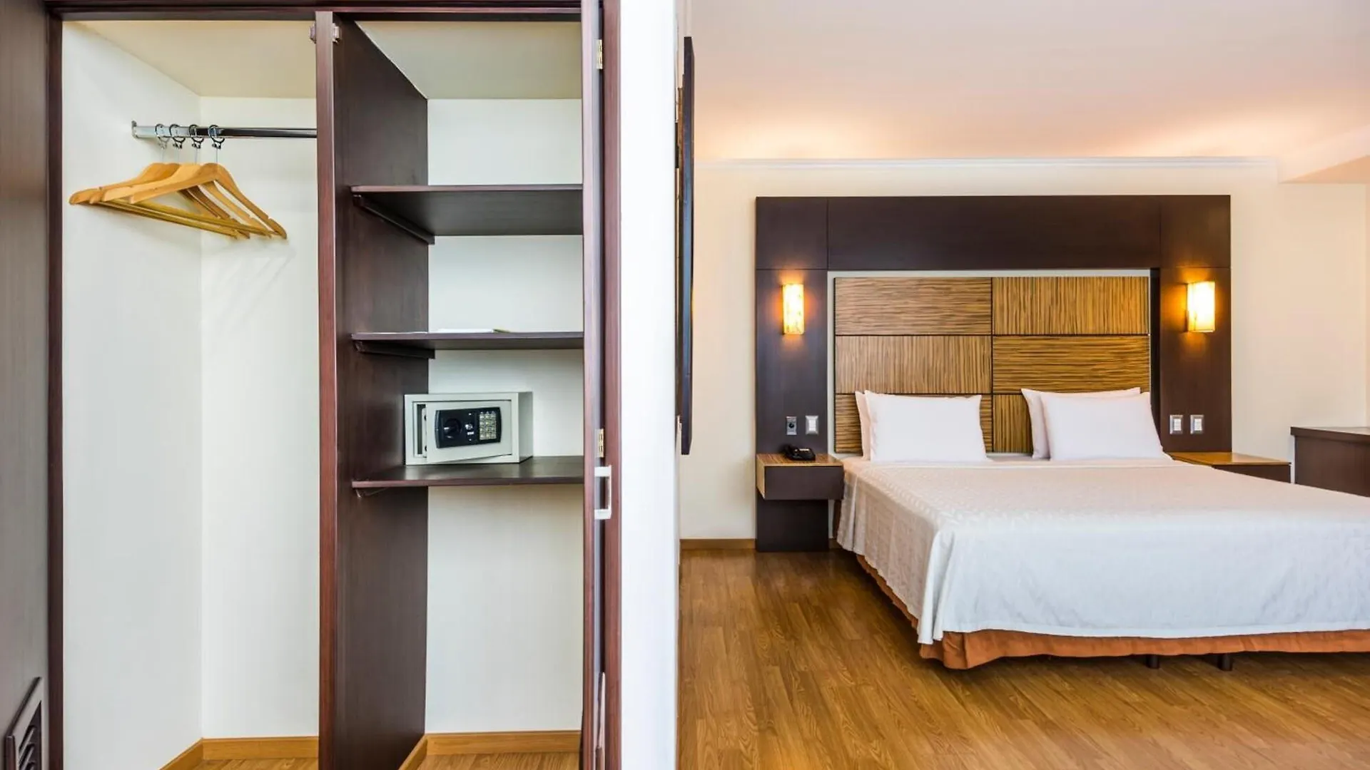 Gh Galeria Hotel Guayaquil