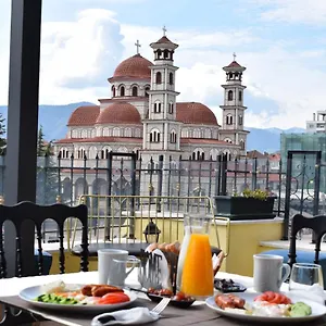 Bocca 4*, Korce Albania